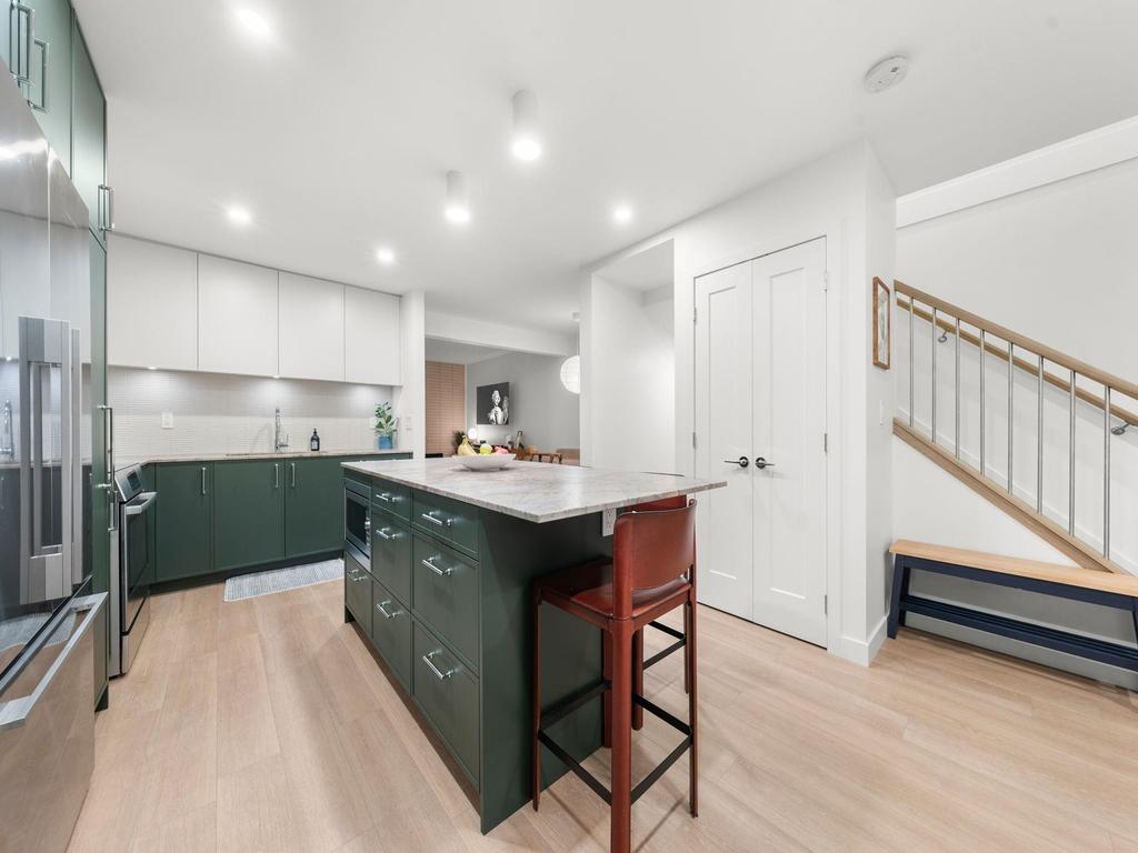 Listing Image for R3094546