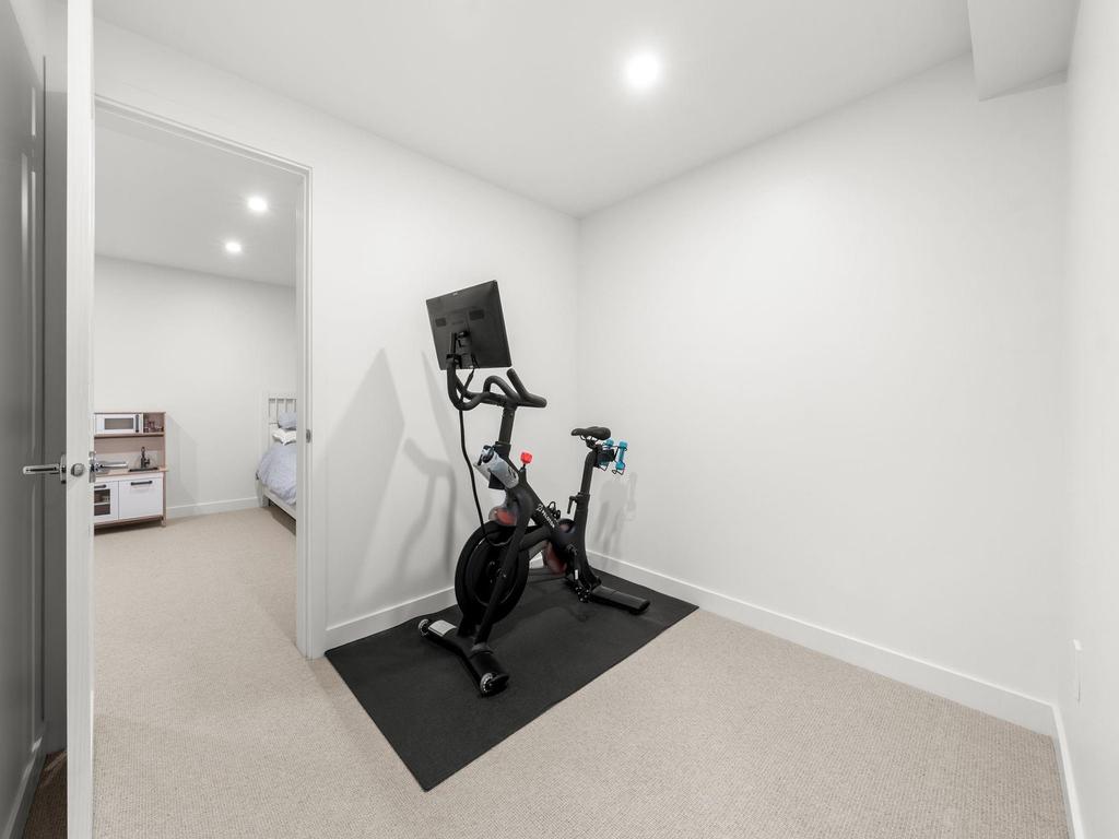 Listing Image for R3094546