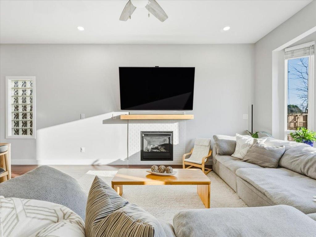 Listing Image for R3094556