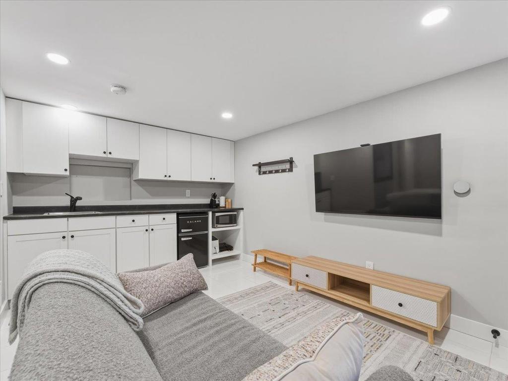 Listing Image for R3094556