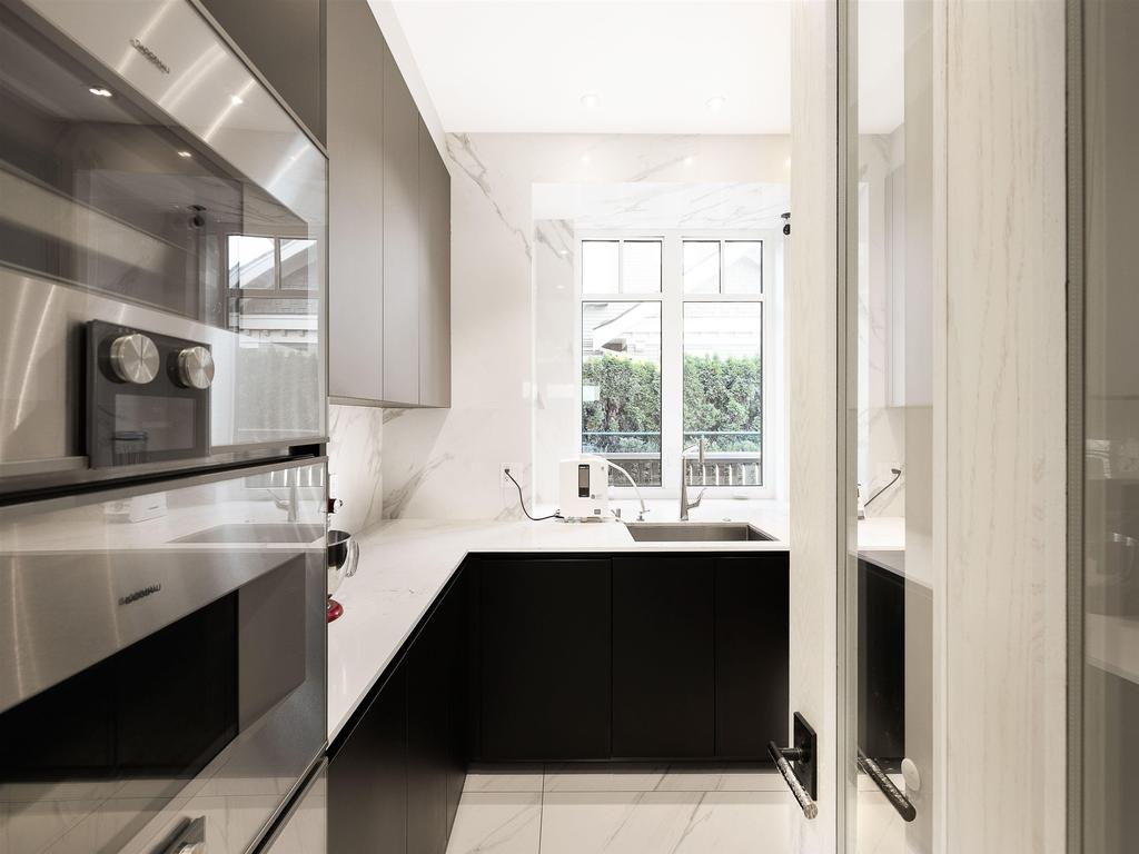 Listing Image for R3094567