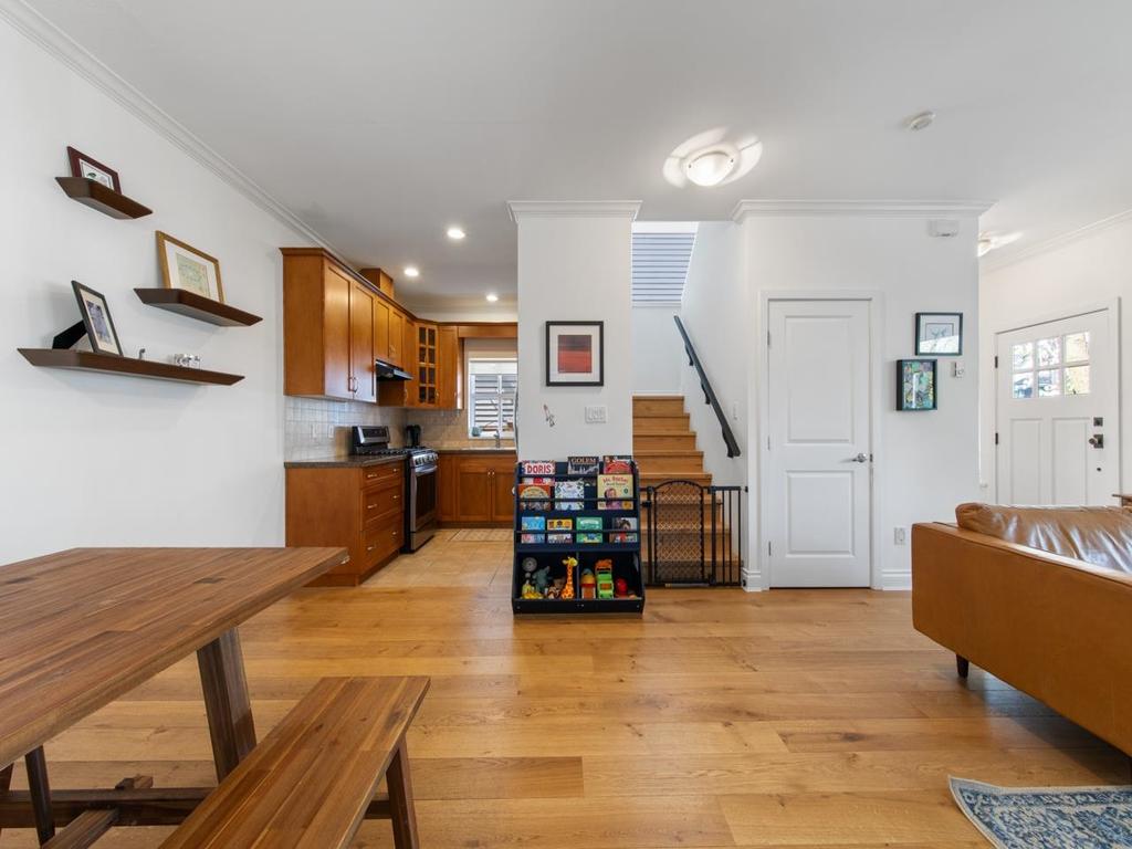 Listing Image for R3094630