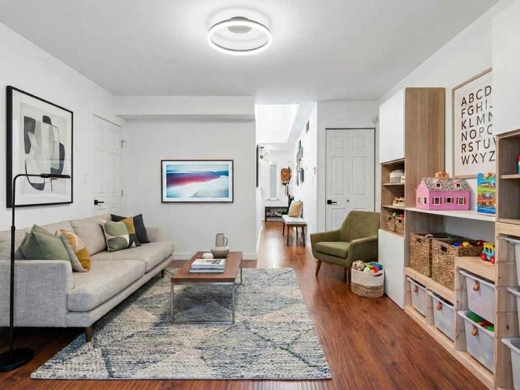 Listing Image for R3094671