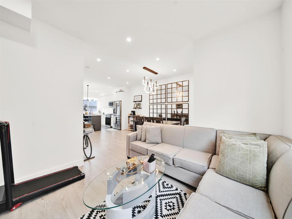 Listing Image for R3094681