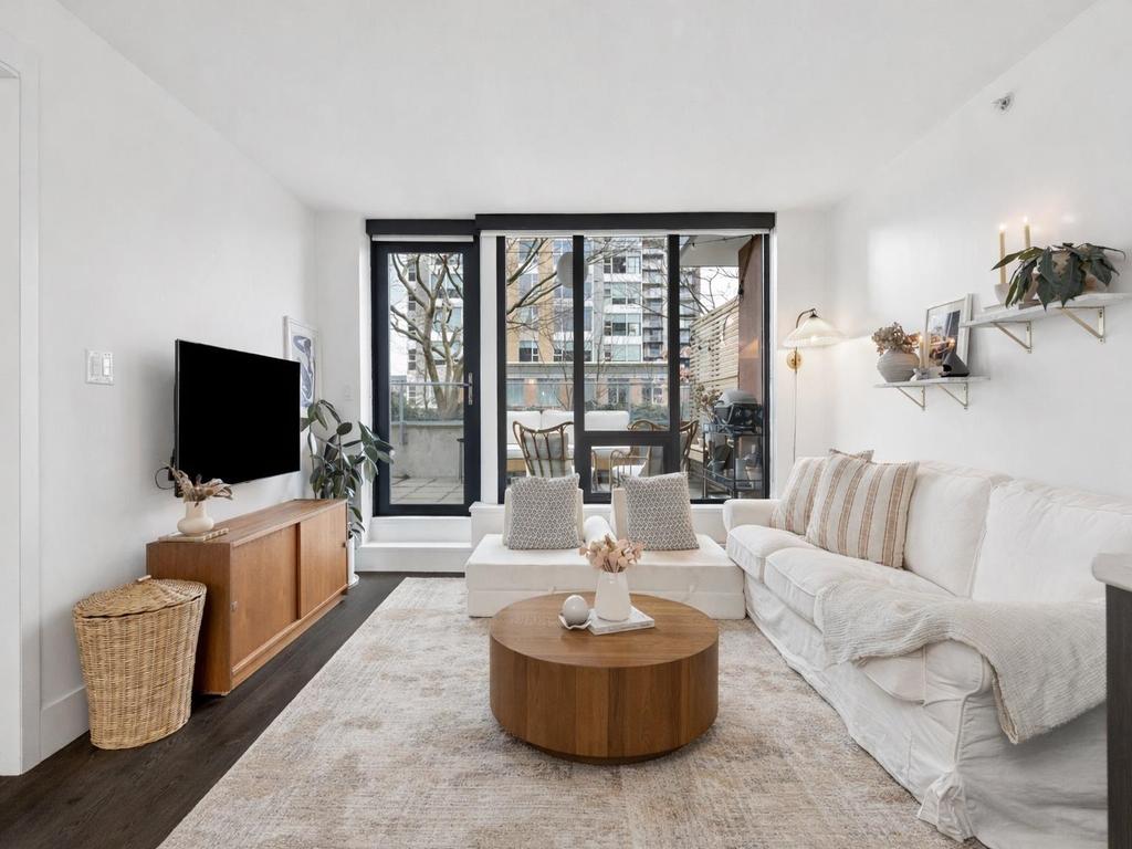 Listing Image for R3094827