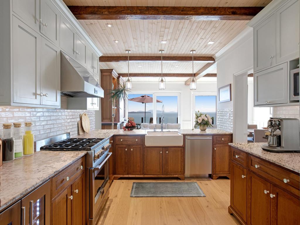 Listing Image for R3094836