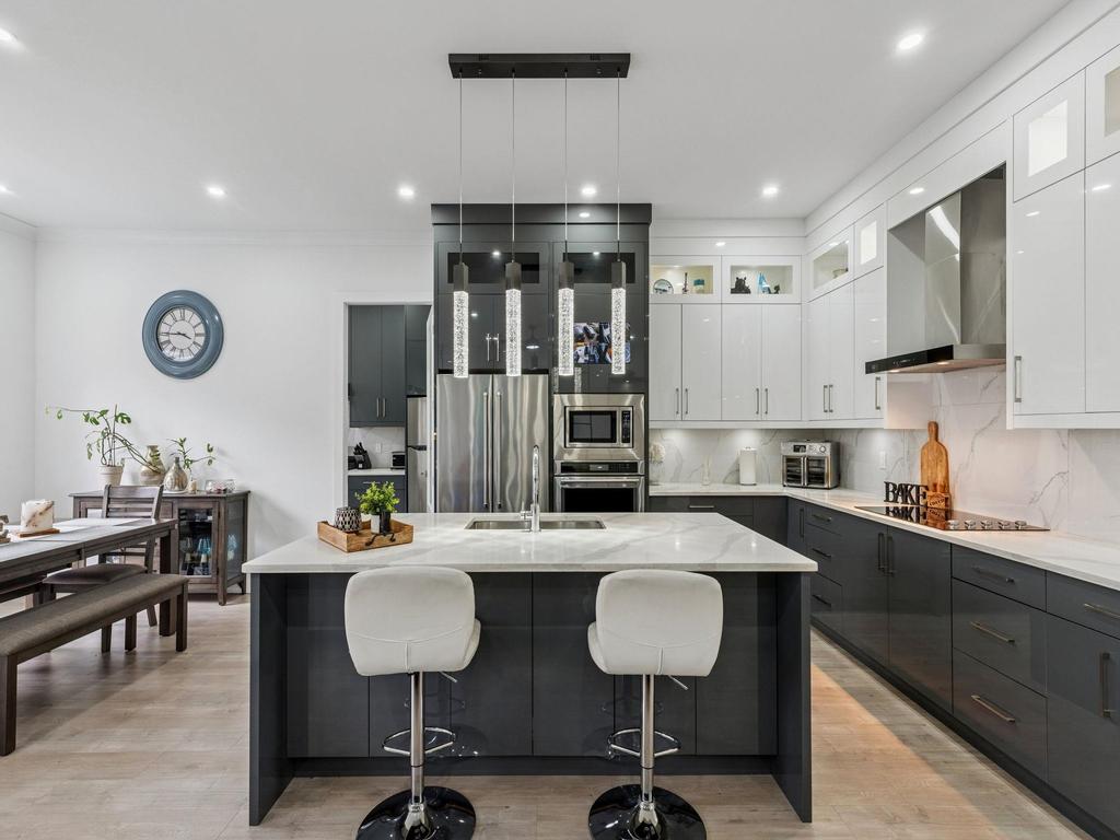 Listing Image for R3094840