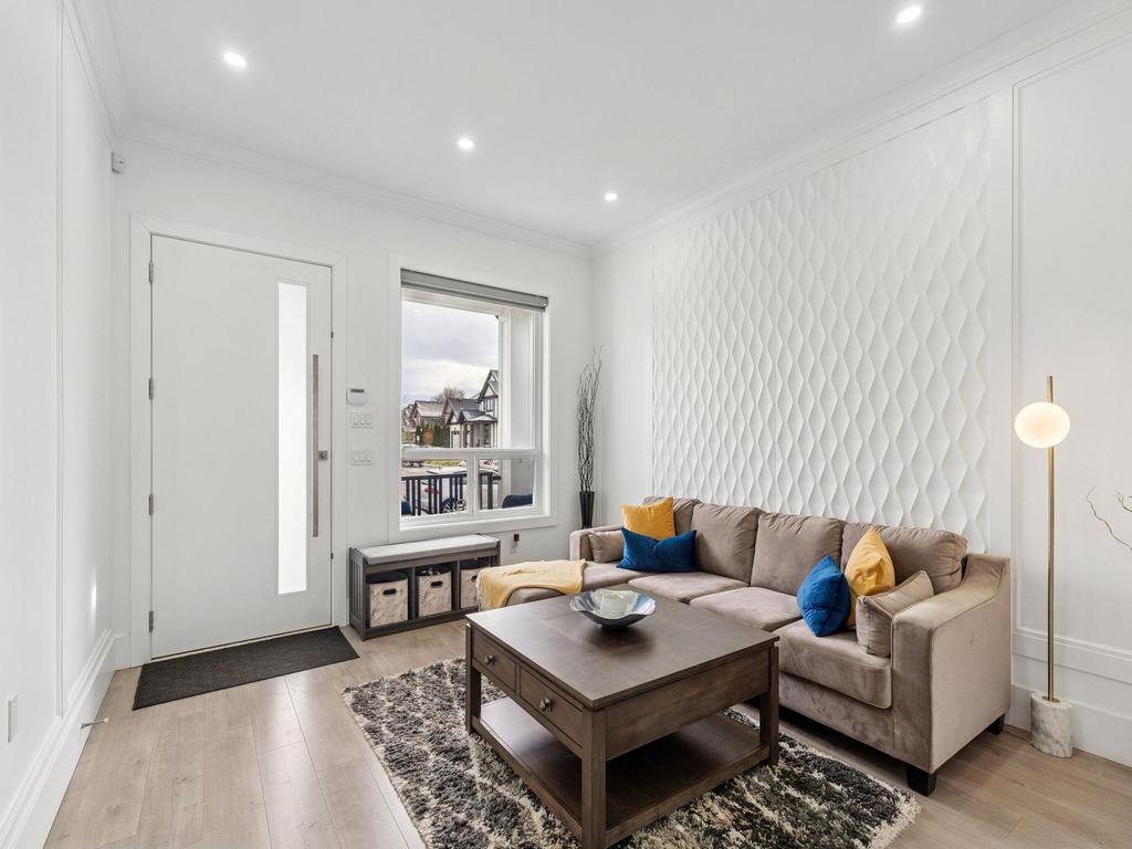 Listing Image for R3094840