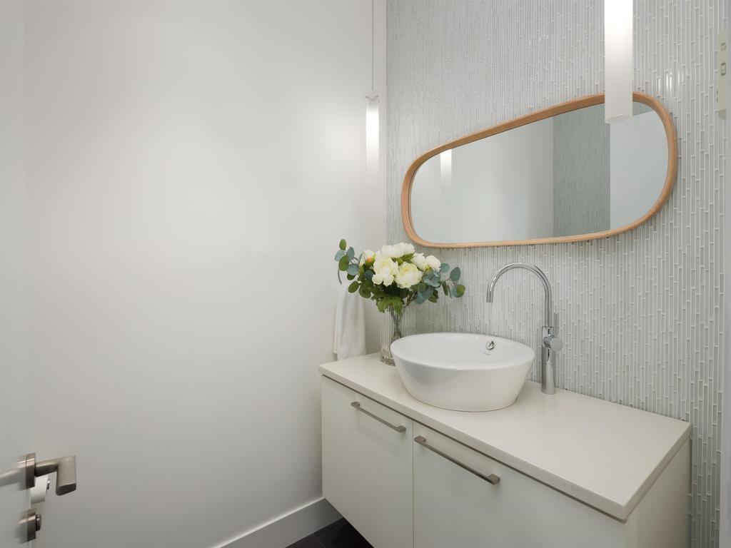 Listing Image for R3094918