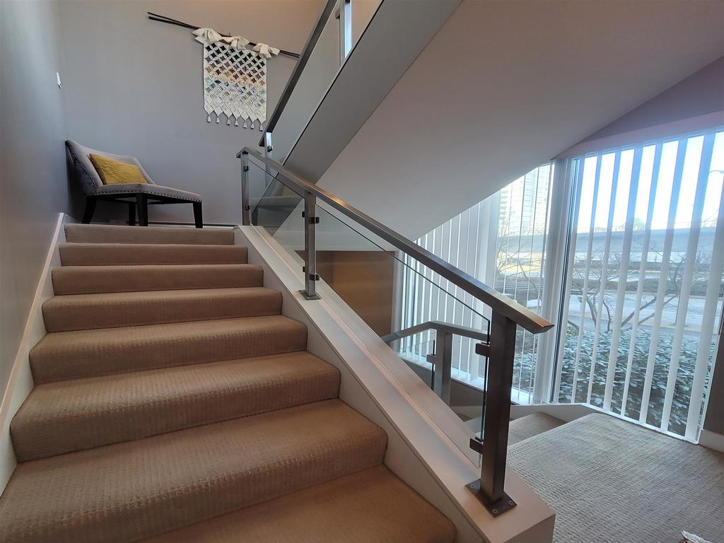 Listing Image for R3094936