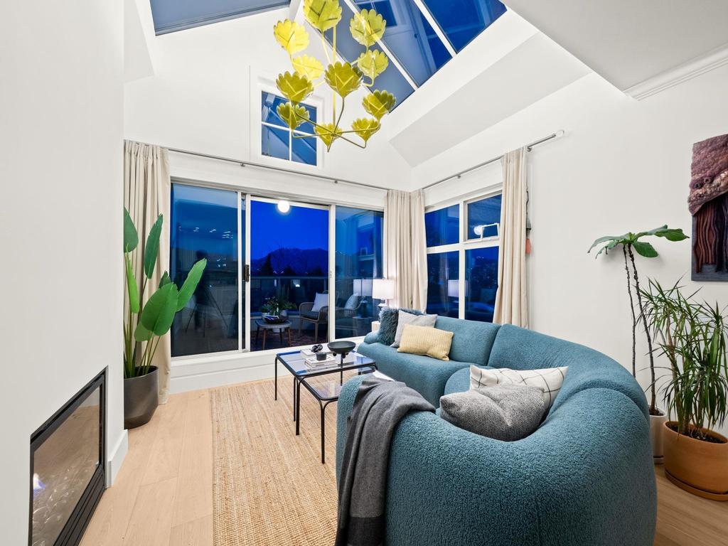 Listing Image for R3094944