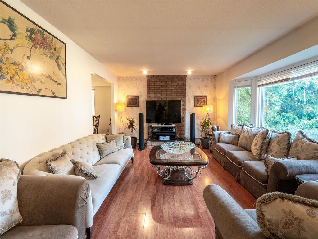 Listing Image for R3094952