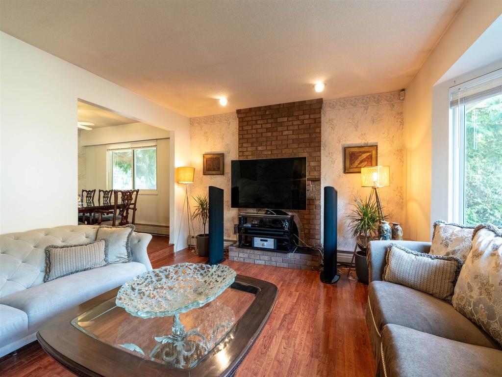 Listing Image for R3094952