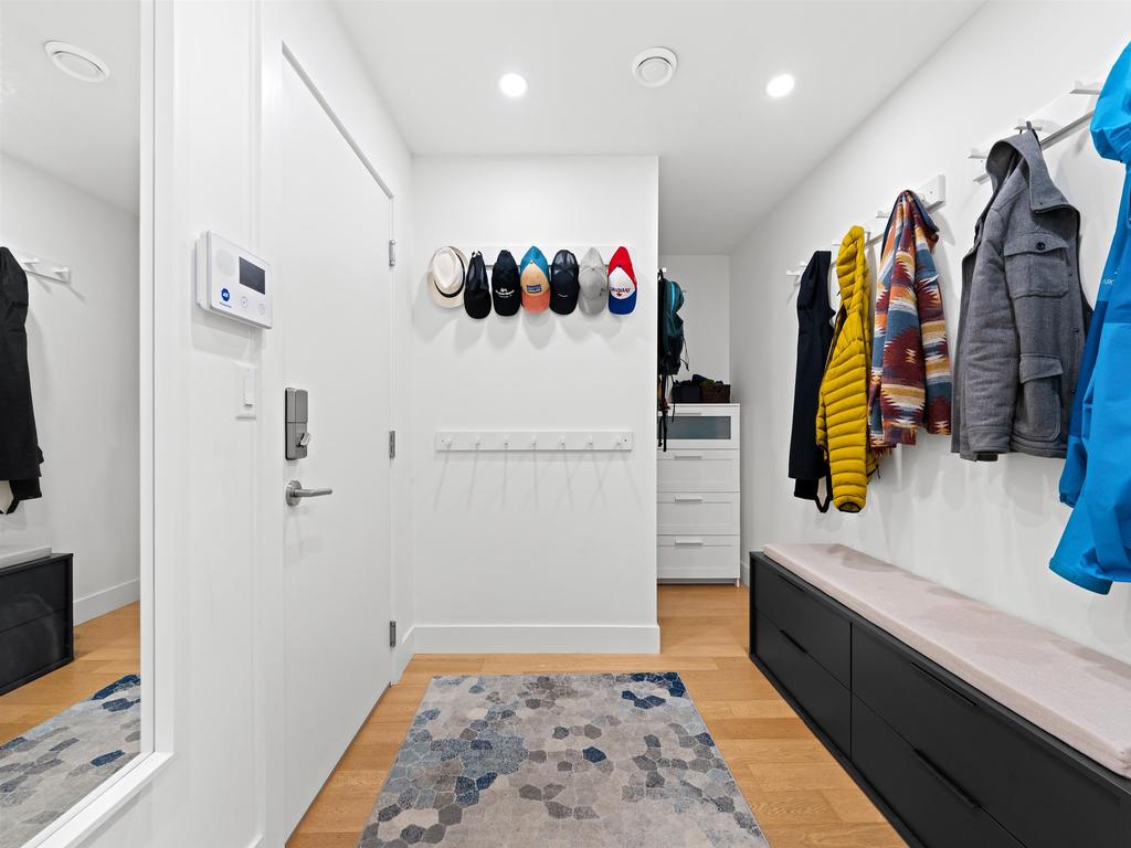 Listing Image for R3095010