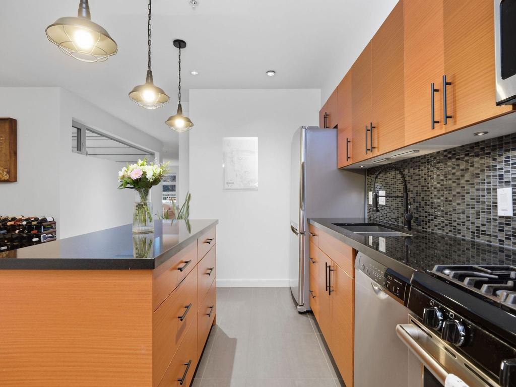 Listing Image for R3095032