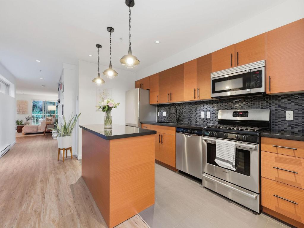 Listing Image for R3095032