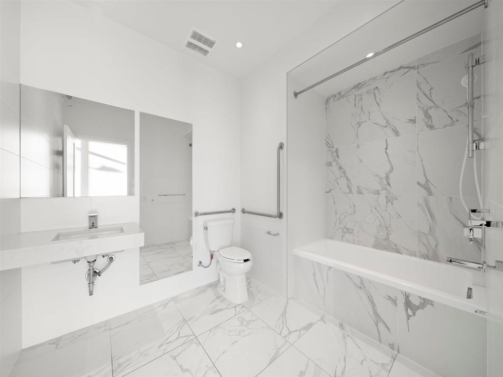 Listing Image for R3095033