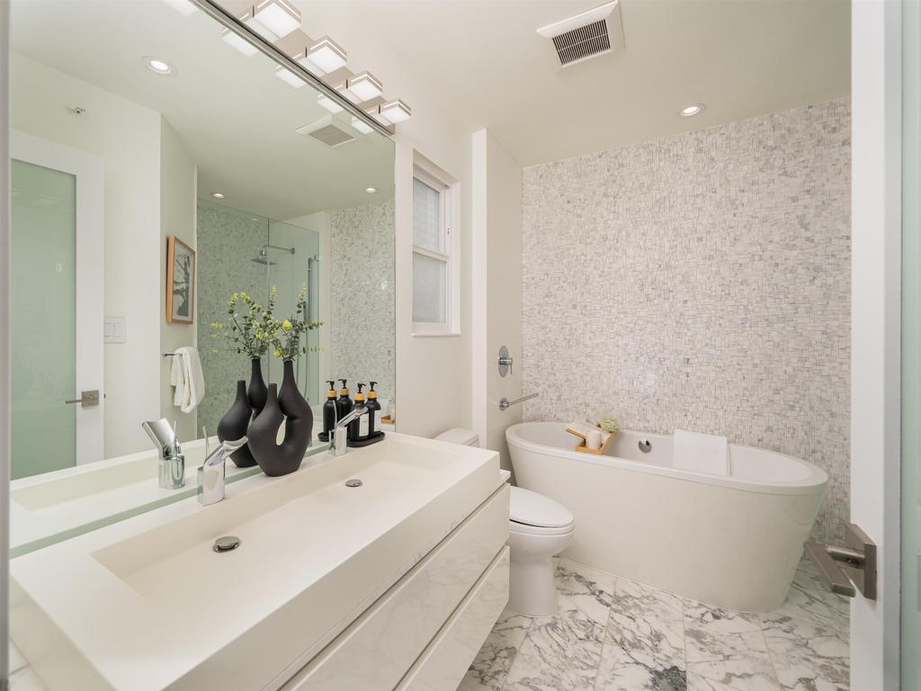 Listing Image for R3095089