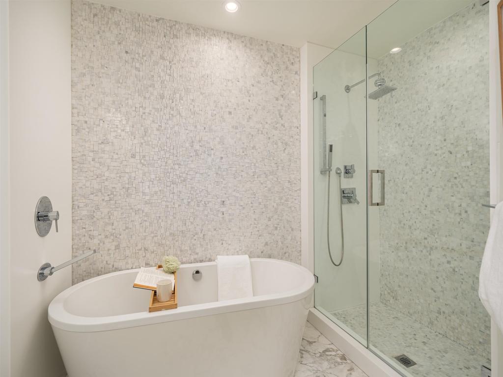 Listing Image for R3095089