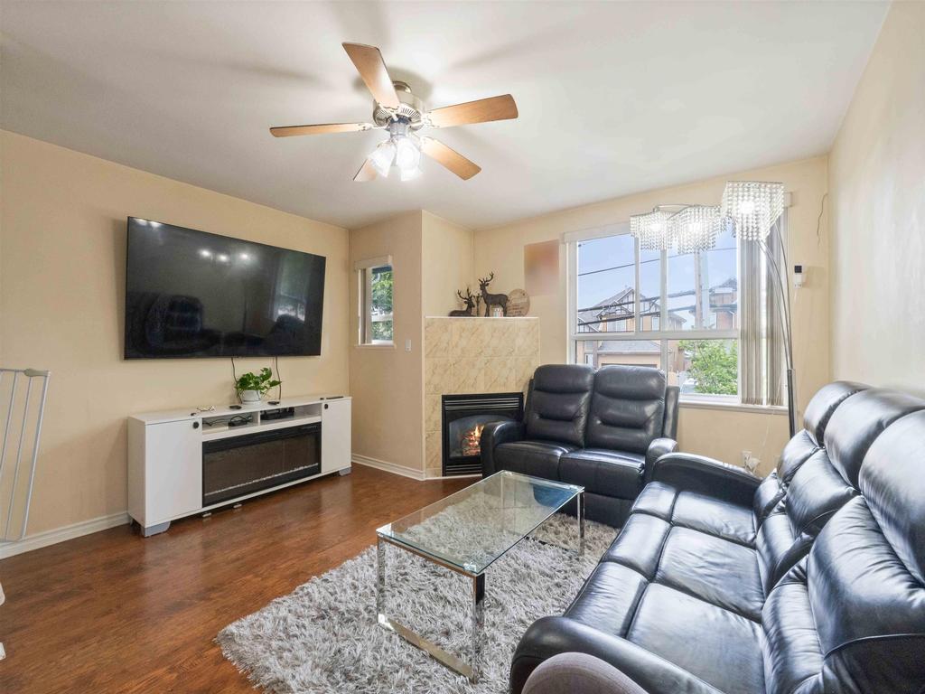 Listing Image for R3095136