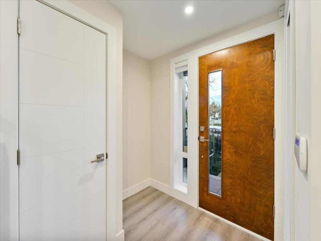 Listing Image for R3095192