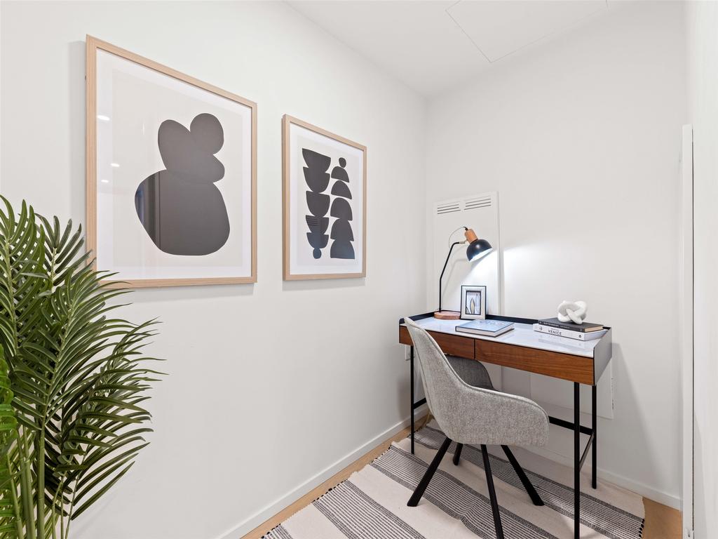 Listing Image for R3095223