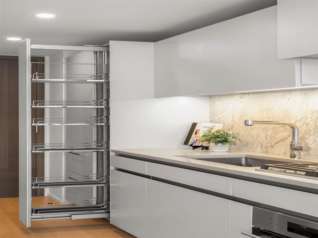 Listing Image for R3095223