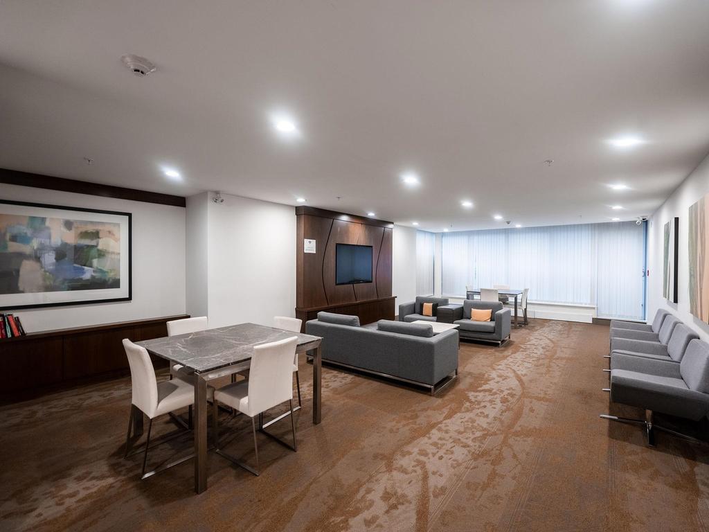 Listing Image for R3095295