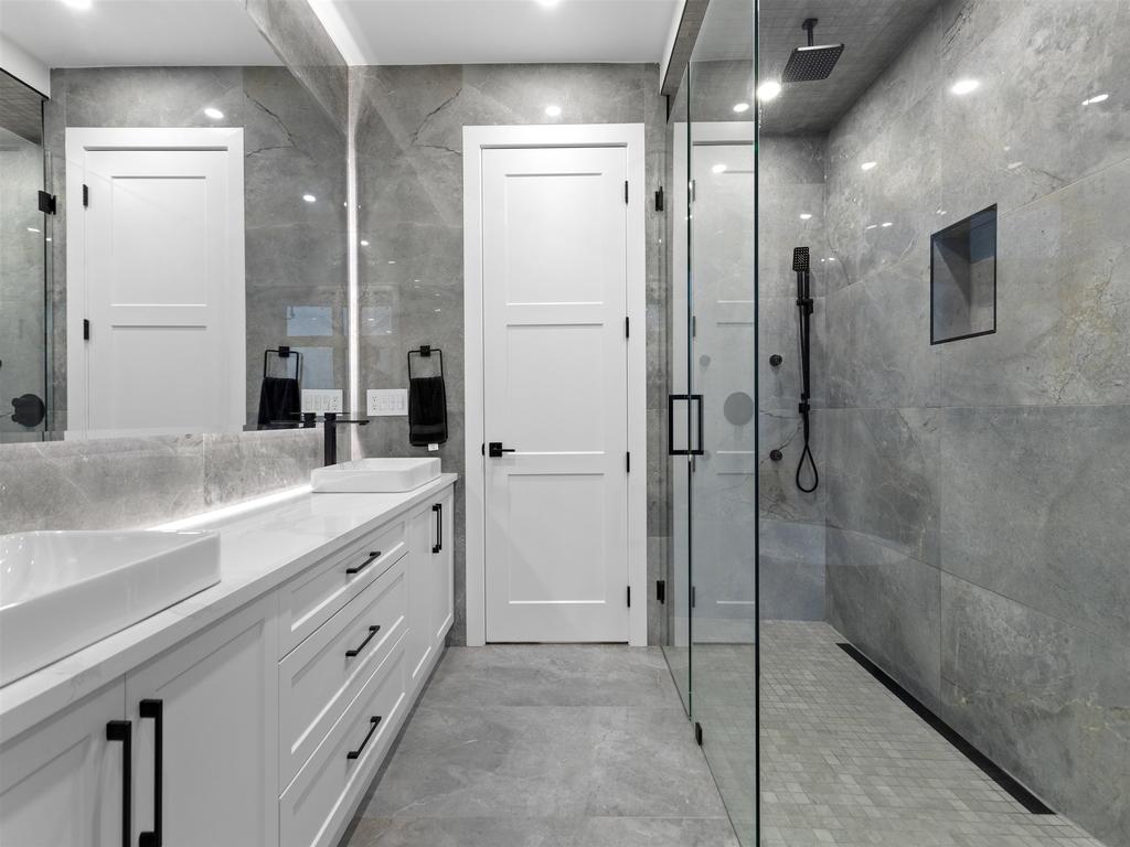 Listing Image for R3095335