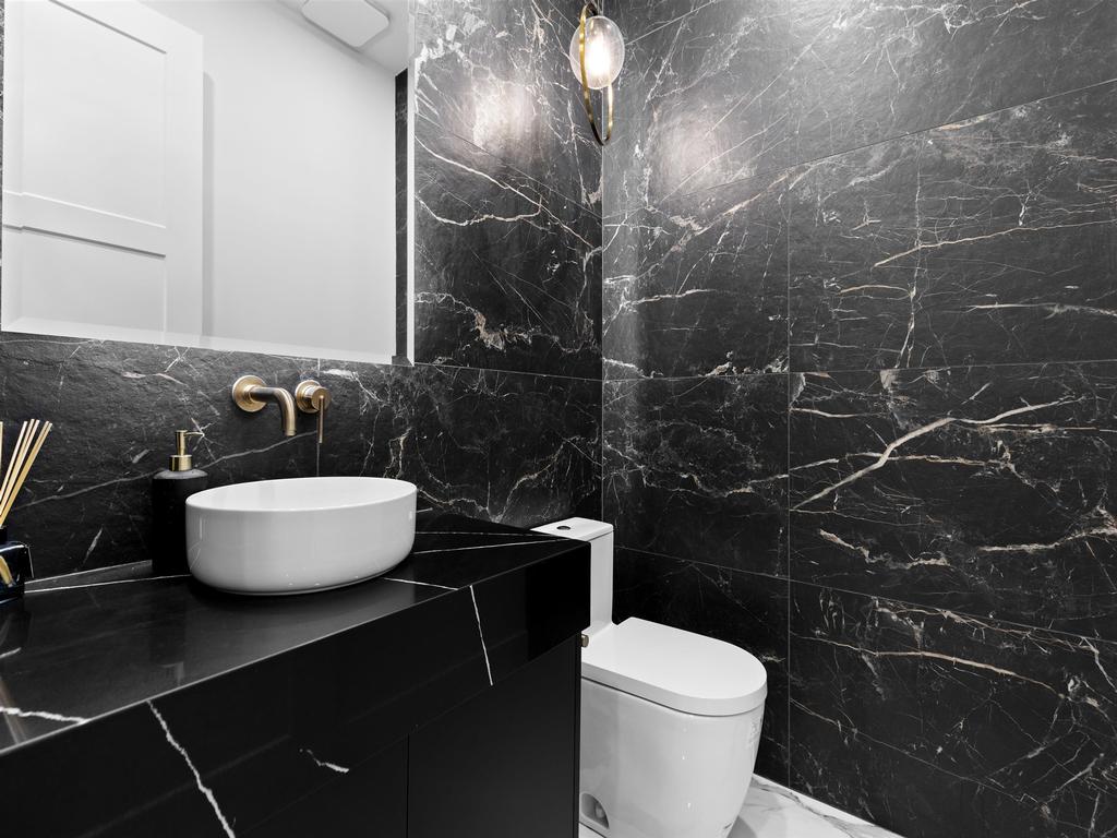 Listing Image for R3095335