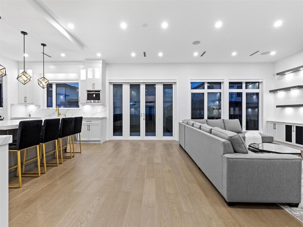 Listing Image for R3095335