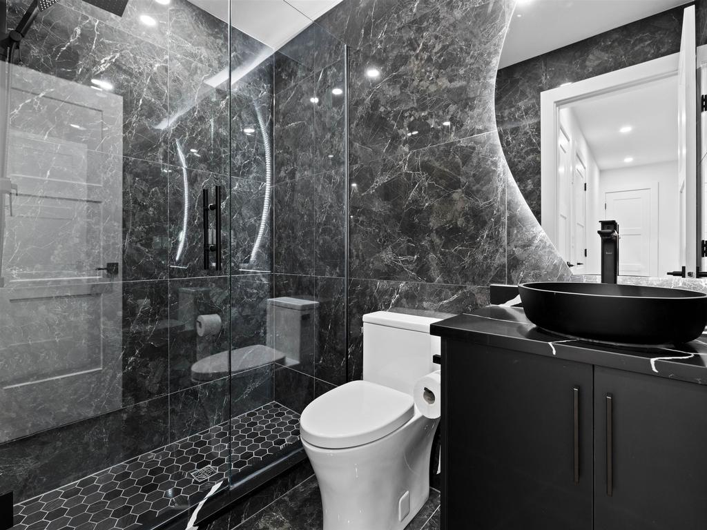 Listing Image for R3095335