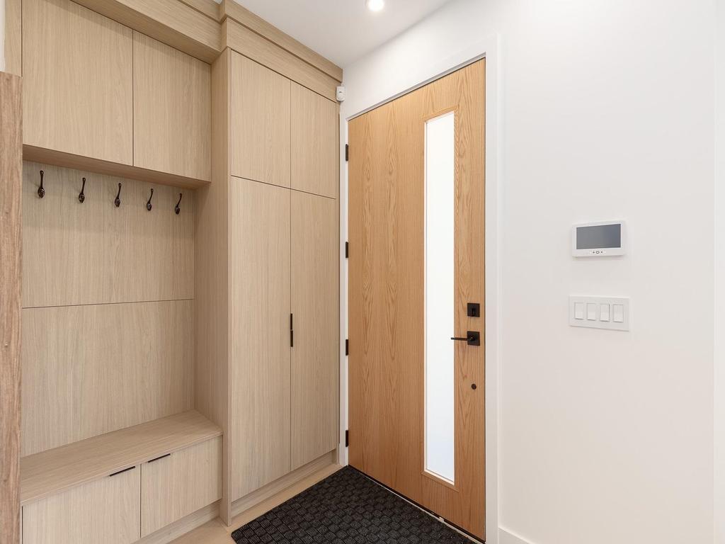 Listing Image for R3095336