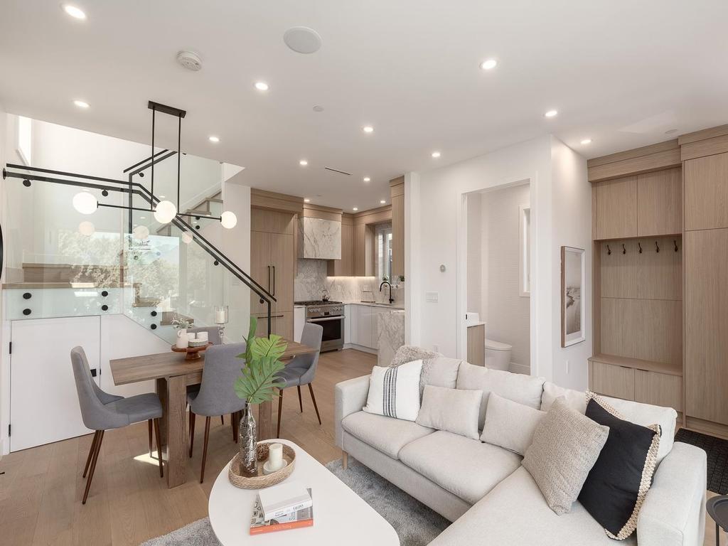 Listing Image for R3095336