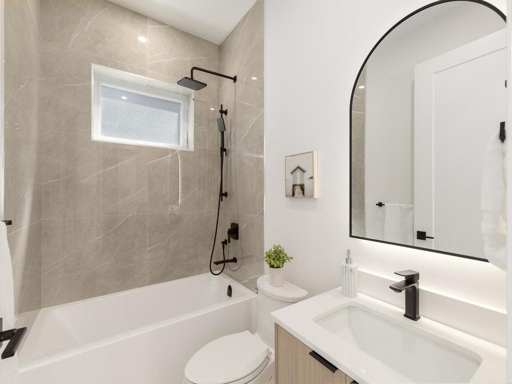 Listing Image for R3095336