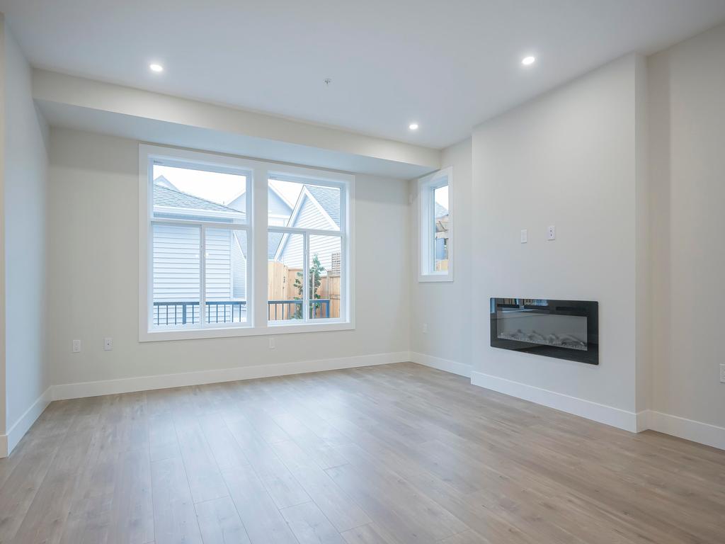 Listing Image for R3095390