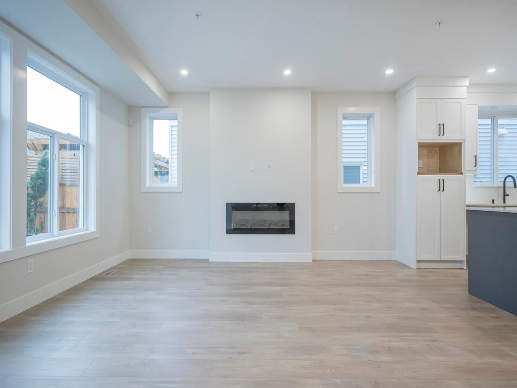 Listing Image for R3095390