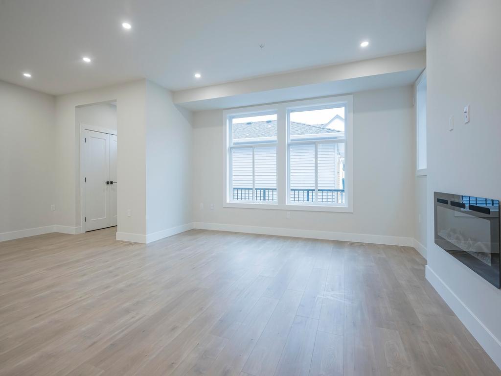 Listing Image for R3095390