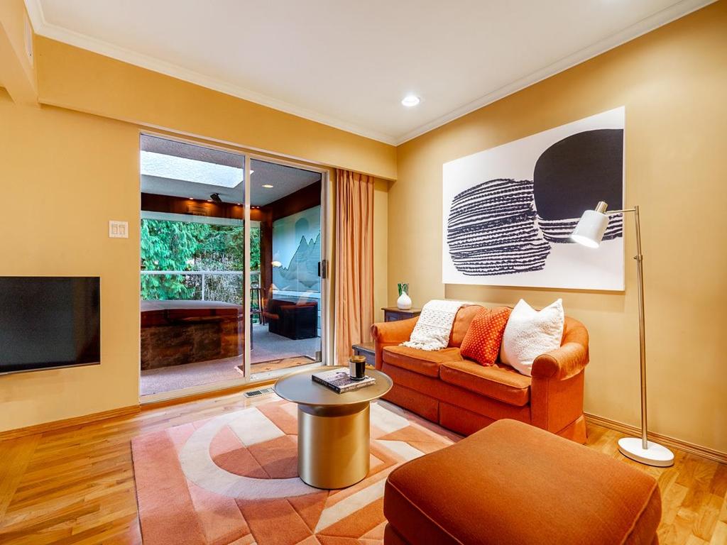 Listing Image for R3095423