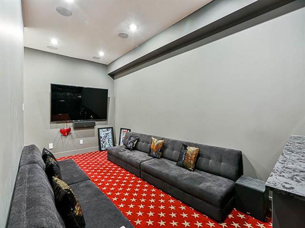 Listing Image for R3095485