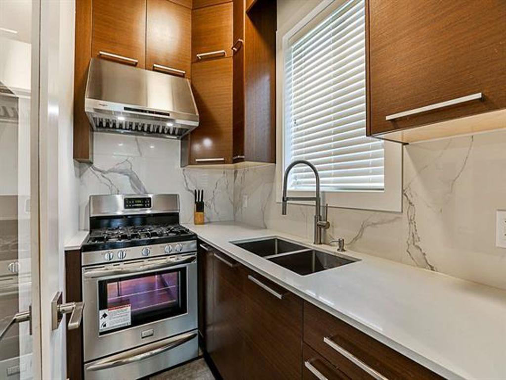 Listing Image for R3095485