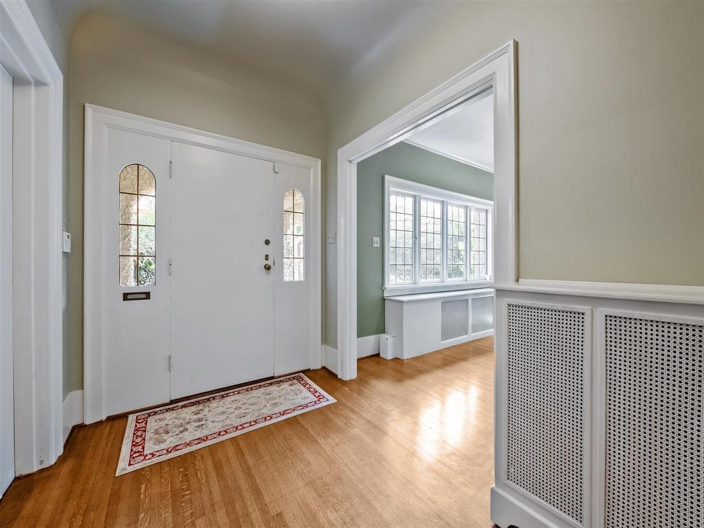 Listing Image for R3095530