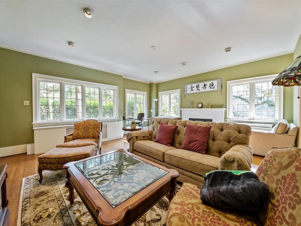 Listing Image for R3095530