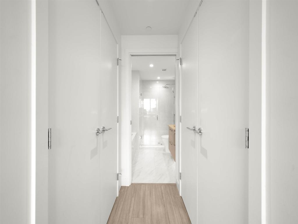 Listing Image for R3095537