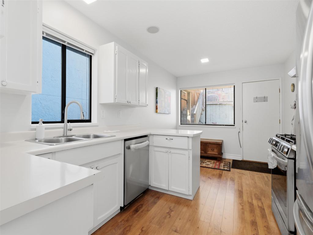 Listing Image for R3095545