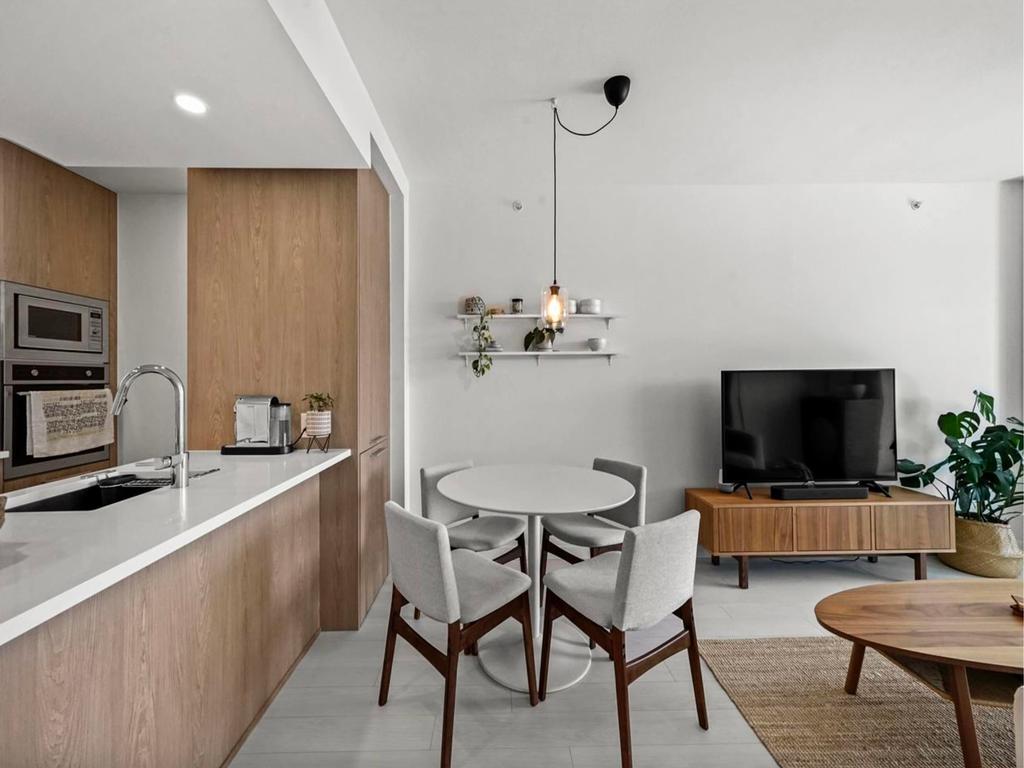 Listing Image for R3095772