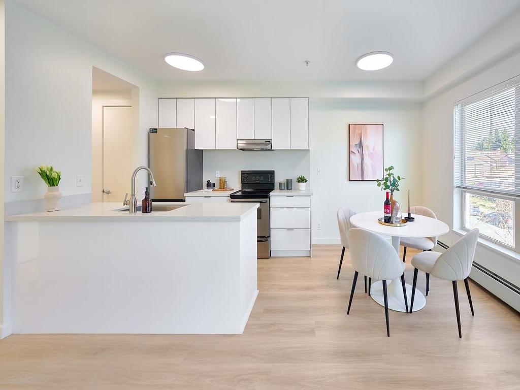 Listing Image for R3095824