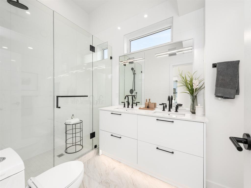 Listing Image for R3095830