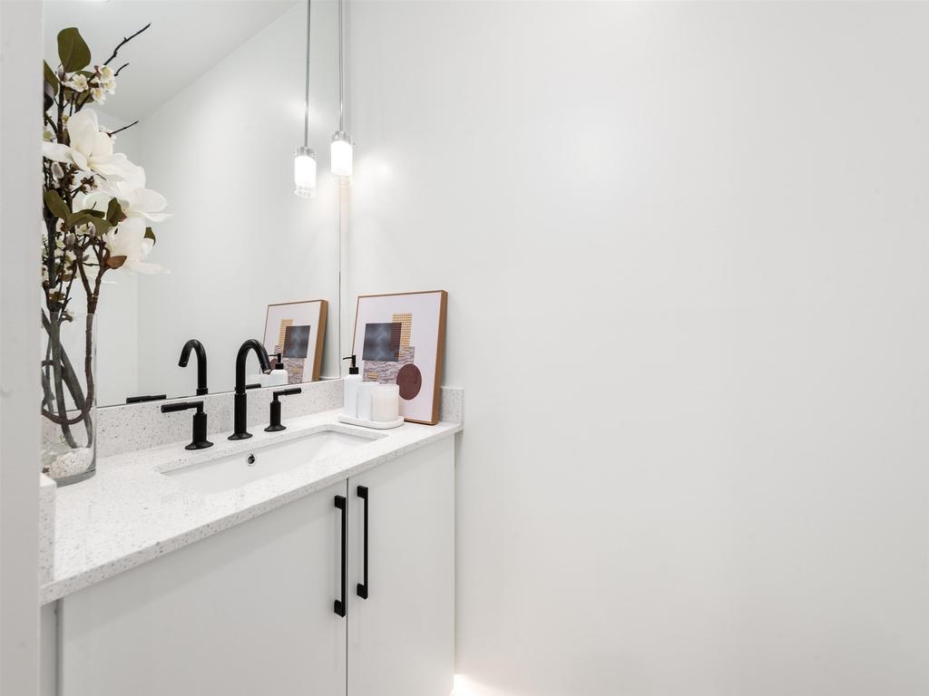 Listing Image for R3095830