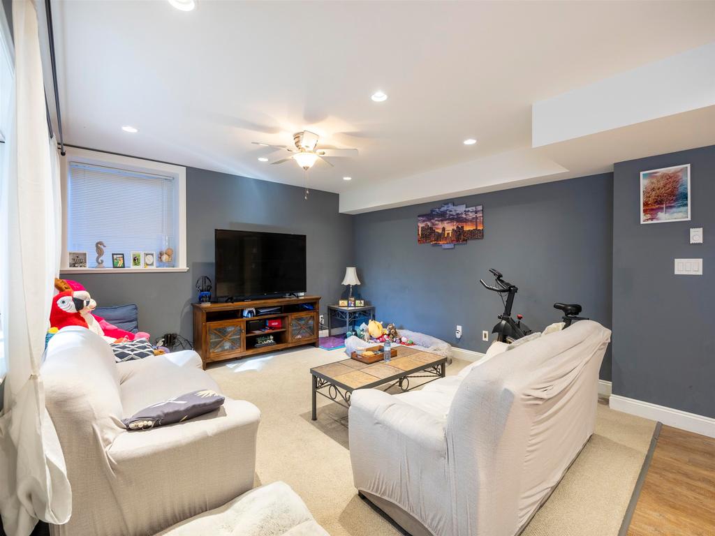 Listing Image for R3095841